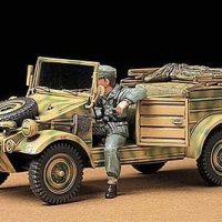 TAM35213 - Kubelwagen Type 82 - 1/35