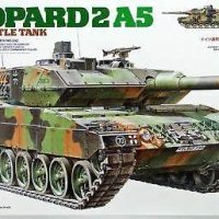 TAM35242 - Leopard 2 A5 Main Battle Tank - 1/35