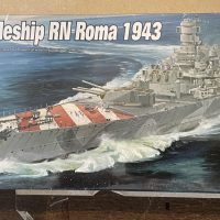 TRU5777 - Italian Navy Battleship RN Roma (1943) - 1/700
